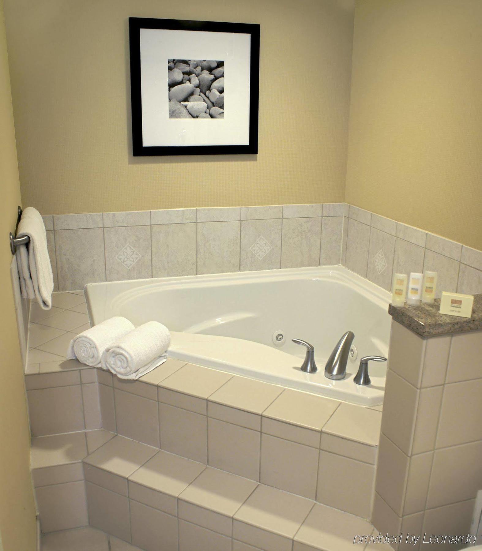Courtyard By Marriott Silver Spring Downtown Bilik gambar